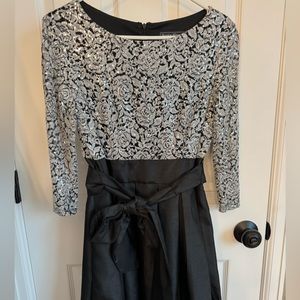 Jessica Howard Fit & Flare sequin dress. Size 8.